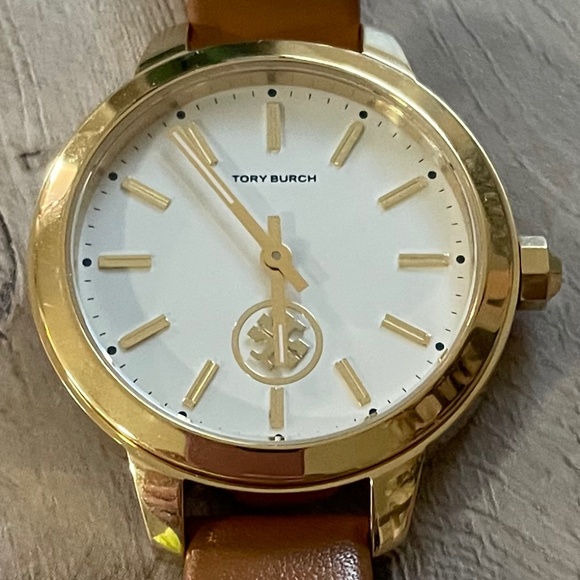 Tory Burch Watch - Picture 1 of 8